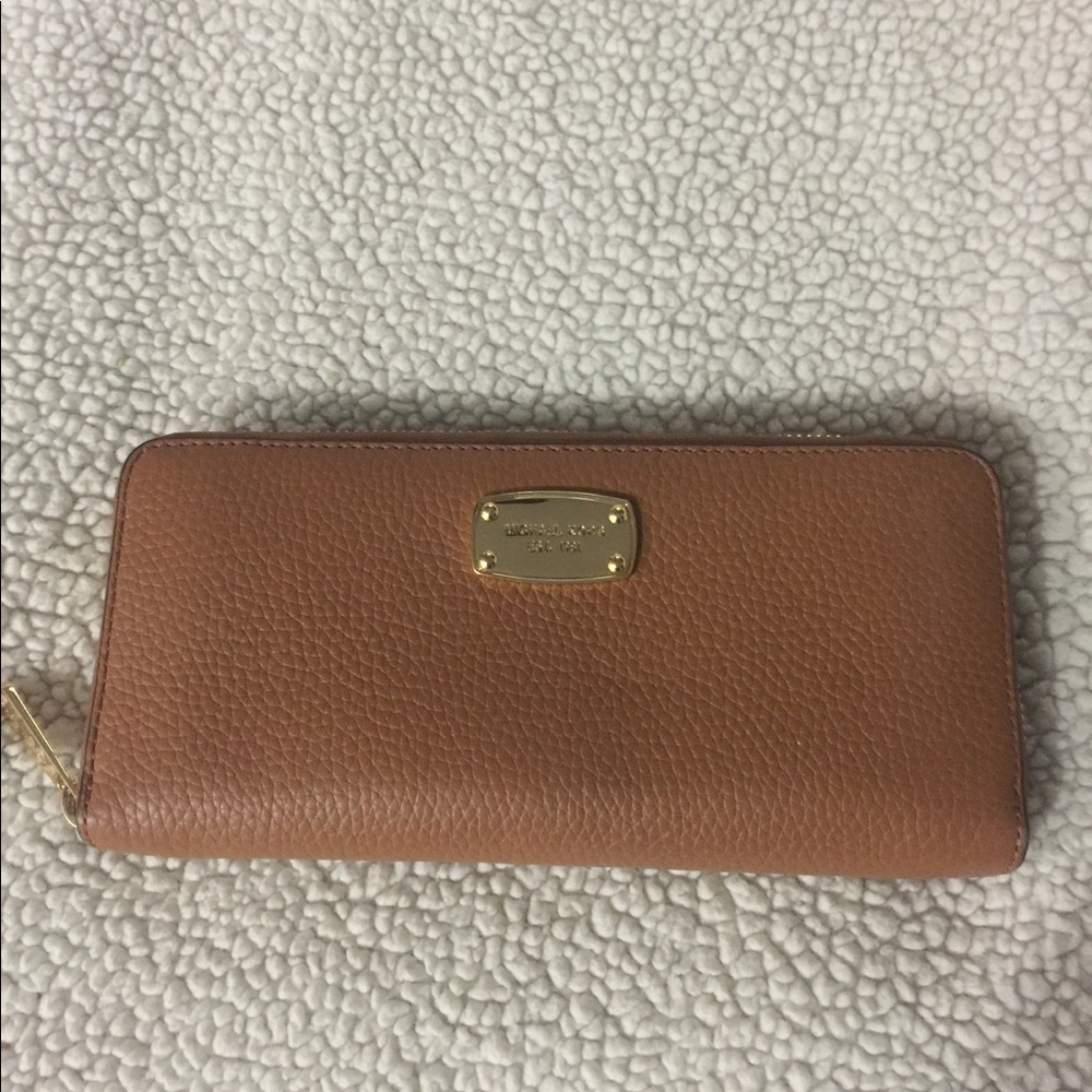Michael Kors wallet